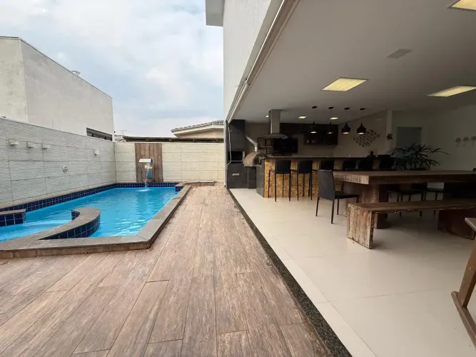 JARDINS MADRI! 03 SUÍTES COM CLOSET E BANHEIRA, MAIS 01 SUÍTE NO TÉRREO, PISCINA E GOURMET