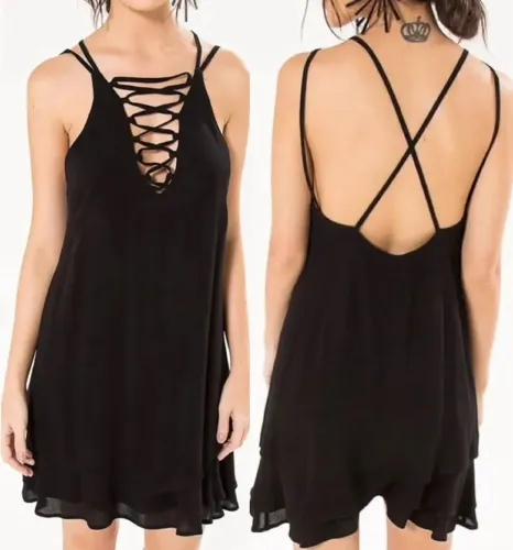 Vestido Farm texturizado com recortes frontais P