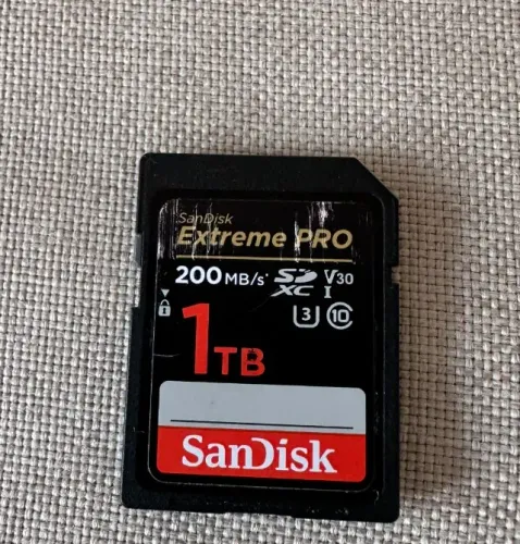 Cartão SD SanDisk 1TB Extreme PRO V30 U3 - Grava 4K