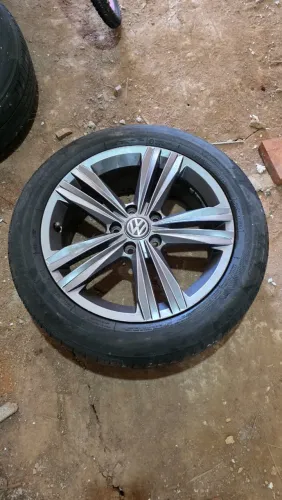 Rodas aro 17 modelo tiguan 5x112, pneus bridgestone 205/55/R17