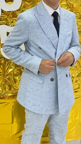 Terno azul claro transpassado