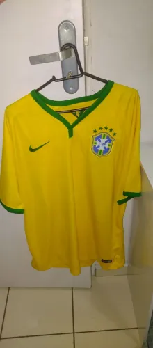 Camiseta da seleção brasileira de futebol(copa 2014) original 