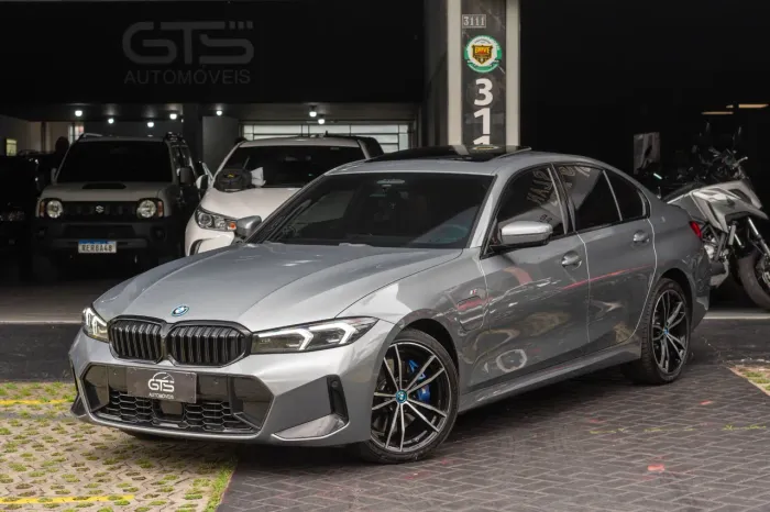 BMW 330E M Sport 2.0 Turbo Híbrido AU 2024
