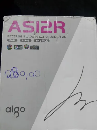 Kit Aigo 3 Fans RGB sem fio branca