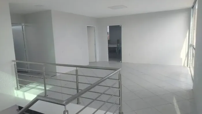 ALUGO - 1º ou 2º ANDAR COMERCIAL - MANBABEIRA