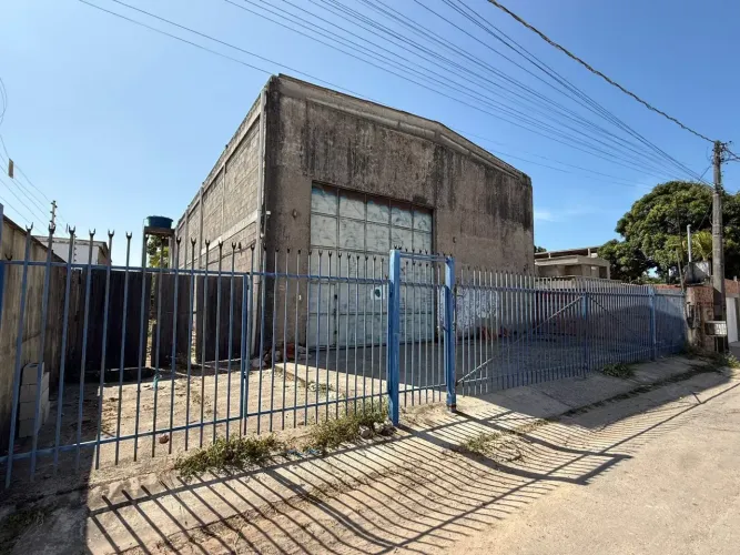 Imóvel para aluguel com 390 metros quadrados em Boa Vista - Paço do Lumiar - MA