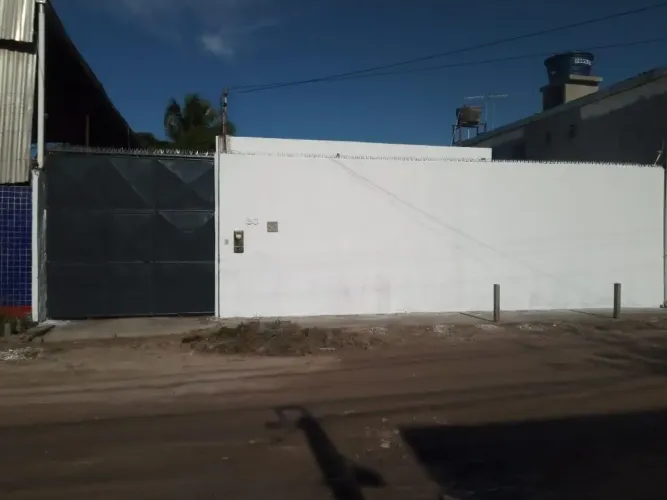 VENDO EXCELENTE GALPÃO CANDEIAS/ DOM HELDER, 420 M², RUA ASFALTADA, RECÉM CONSTRUÍDO, FINA