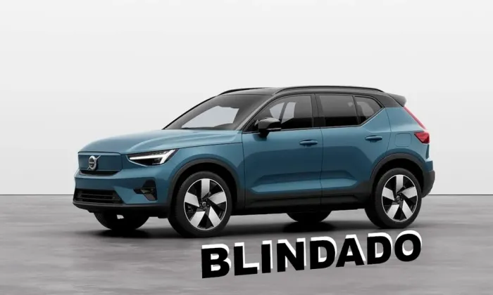 Volvo XC40 Twin Ultimate (elétrico) 2023