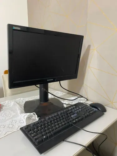 Computador completo para estudos