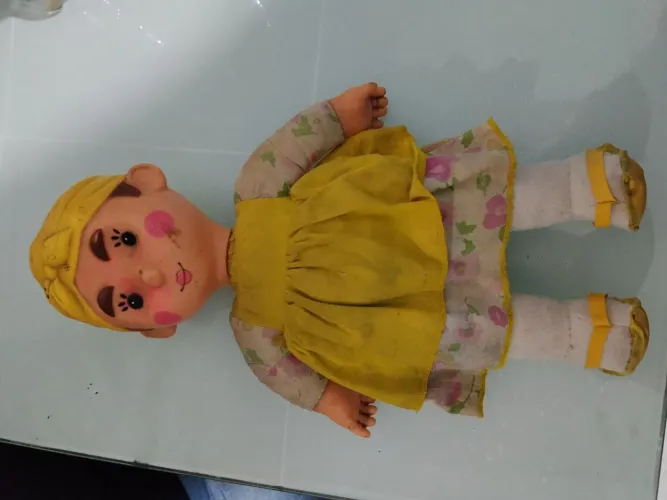 Boneca Filomena "ô coitada" anos 2000
