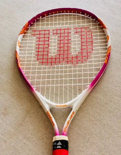 Raquete de tênis infantil Wilson Serena 21 - encordoada