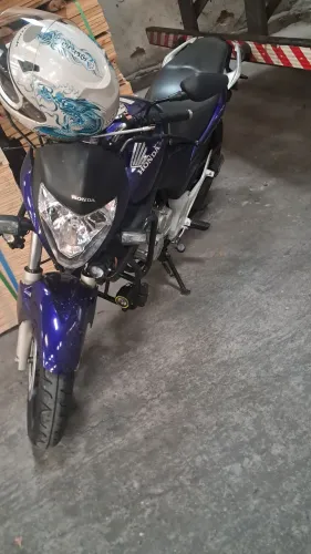Cb 300 2011