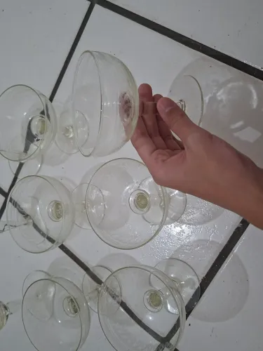 Conjunto vintage de 6 taças de sobremesa e 03 taças de champanhe de cristal 