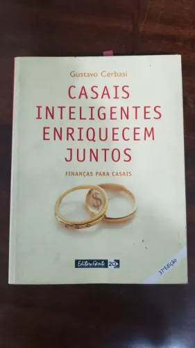Livro Casais Inteligentes Enriquecem Juntos do Gustavo Cerbasi