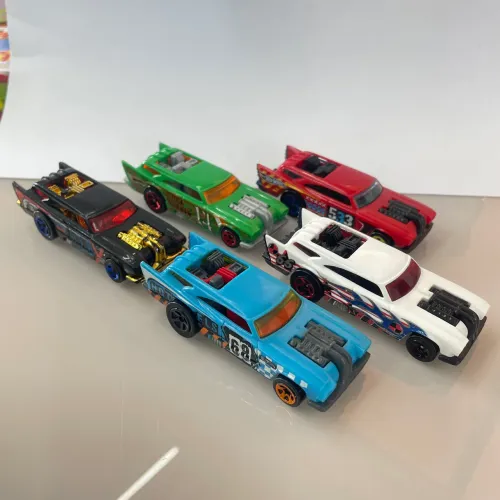 Jackhammer lot 5 minis hot wheels