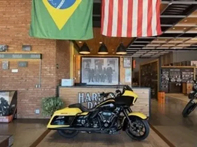 ROAD GLIDE ESPECIAL 2022 LINDA