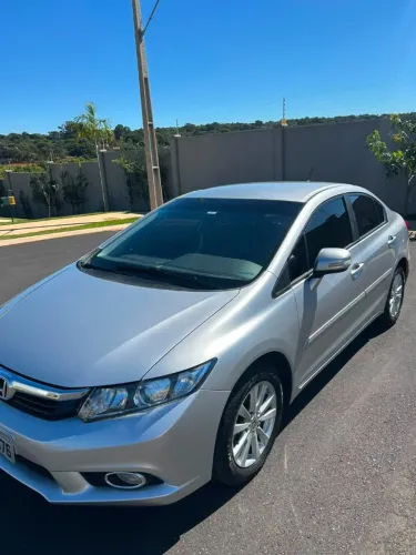 Honda Civic Sedan LXR 2.0 Flexone 16V Aut. 4P 2014