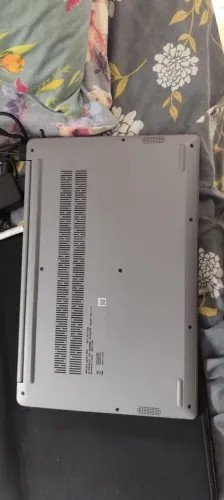 Notebook bem conservado 
