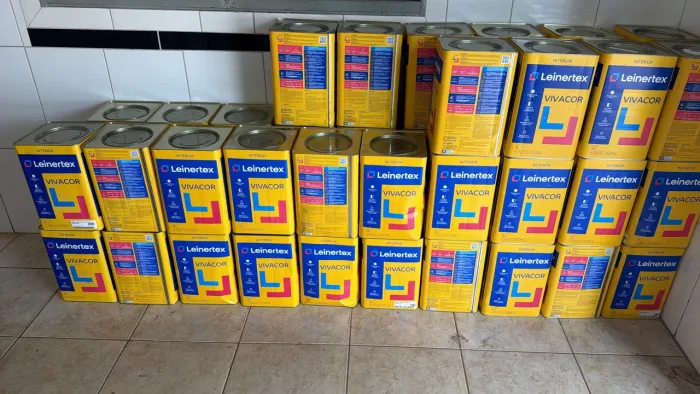 TINTA LEINERTEX BRANCO NEVE APENAS 135 ,00 PROMOÇÃO QUEIMA DE ESTOQUE (branco neve )