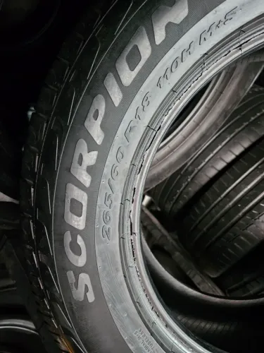 Pneu 265/60R18 Pirelli Scorpion HT 110H Aro 18