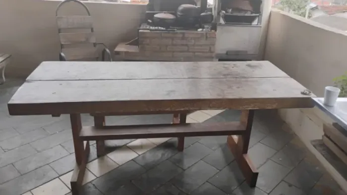 Mesa Madeira Jatobá - Para Área externa 
