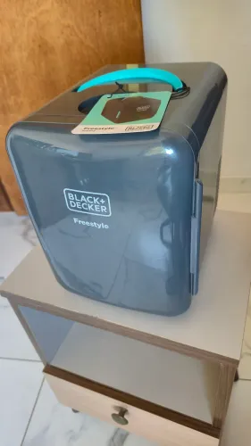 Mini refrigerador Black+ Decker