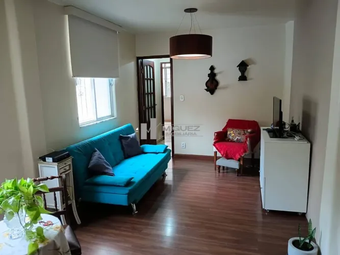 Á venda, apartamento sala 2 quartos no melhor trecho da rua Mearim - Grajaú