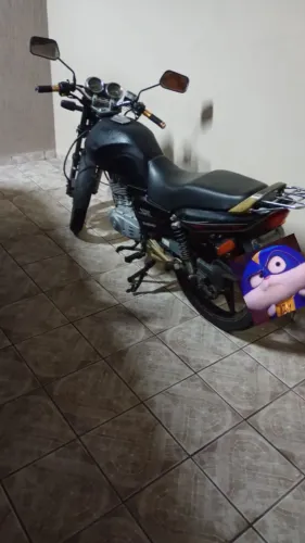 Moto toda em dia só passa pro nome com painel digital 