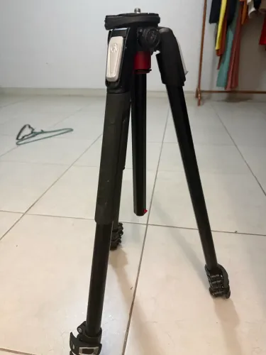 Tripé Manfrotto Mt055xpro3 Liga De Alumínio ESTADO DE NOVO