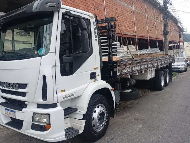 Truck Iveco tector 240e25