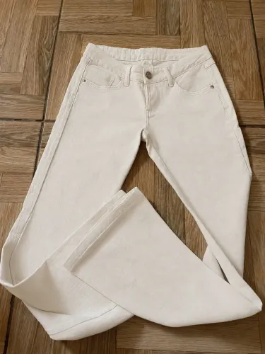 Kit com duas calças, vc escolhe no chat