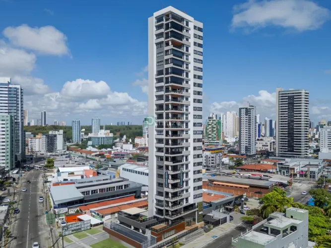 Apartamento para Venda em João Pessoa, Tambaú, 3 dormitórios, 3 suítes, 3 banheiros, 2 vag