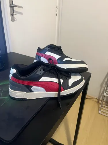 Tenis PUMA RBD low vermelho