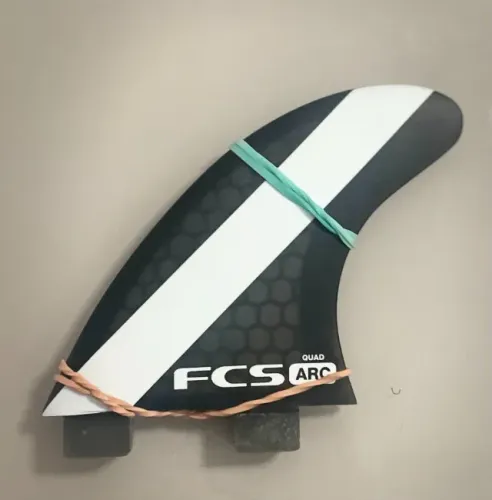 Quilha Quad Rear  FCS 1 ARC NOVA (SOMENTE AS TRASEIRAS)