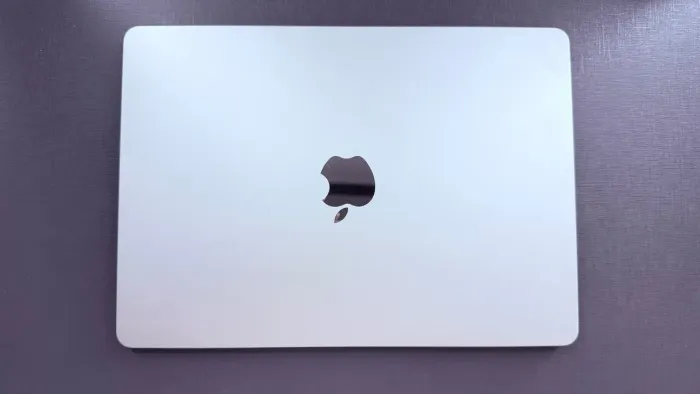 MacBook Air M2