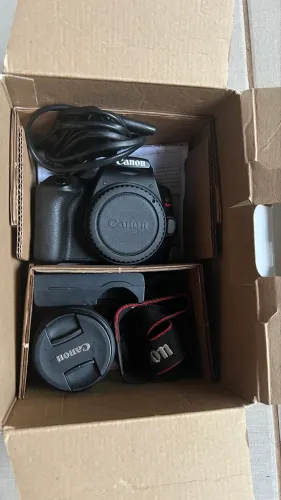Câmera Cânon EOS REBEL SL3 - kit completo