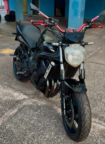 YAMAHA FZ6