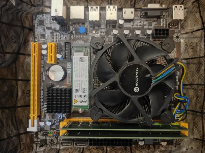 KIT PLACA MÃE É I8 8400