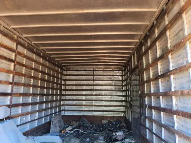 BAÚ ALUMINIO 6,5X2,6X2,5 METROS