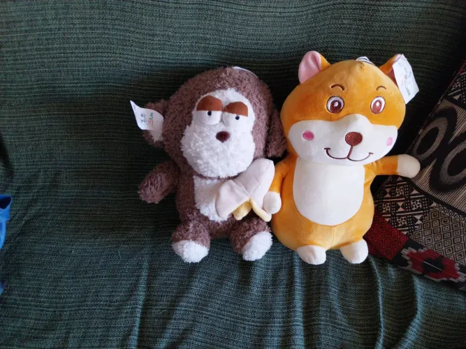 Pelúcias novas com tag cada $35.00.mais ou menos 30 cm