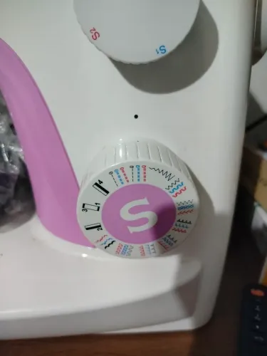 Máquina costura Singer 3220