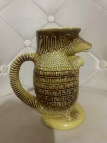 Caneca de Chopp Tatu vintage