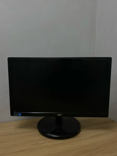 Monitor AOC 18.5" LED Ultrafino (E943FWSK) - Testado e Funcionando perfeitamente