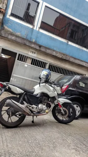 Troco por moto maior ou carro
