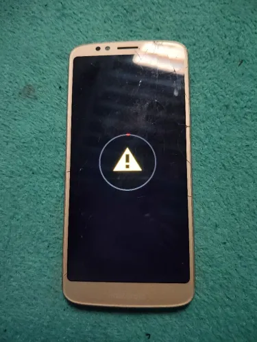 Motorola moto g6 play para concerto ou retirada de peça 