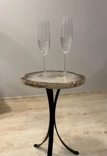 Mesa Lateral com Pedra Ágata Natural - Peça Exclusiva e Sofisticada