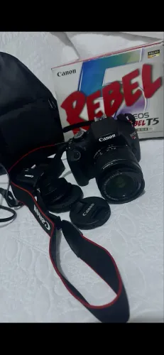 Câmera cânon Rebel T 5