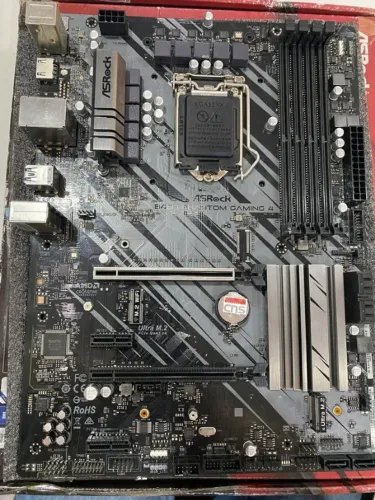 Kit 16GB RAM XPG Gammix 3200MHz, DDR4 + Placa Mãe ASRock B460 + Processador i3 10100