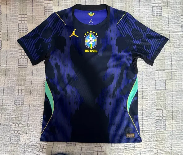 Camiseta do Brasil autêntica