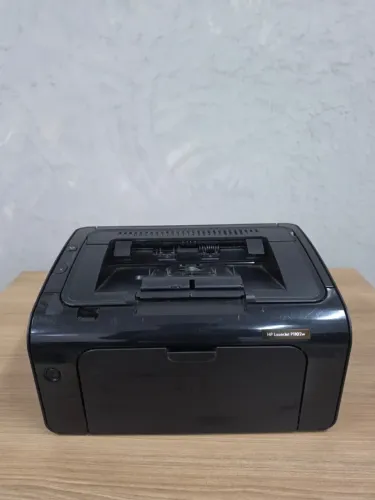 Impressora HP LaserJet P1102w Preta Usada